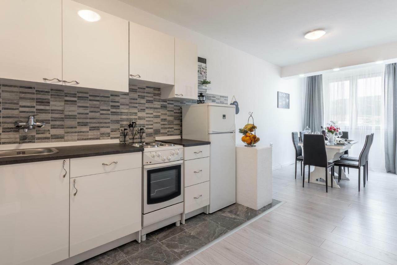 Apartment Jamblip Split Bagian luar foto